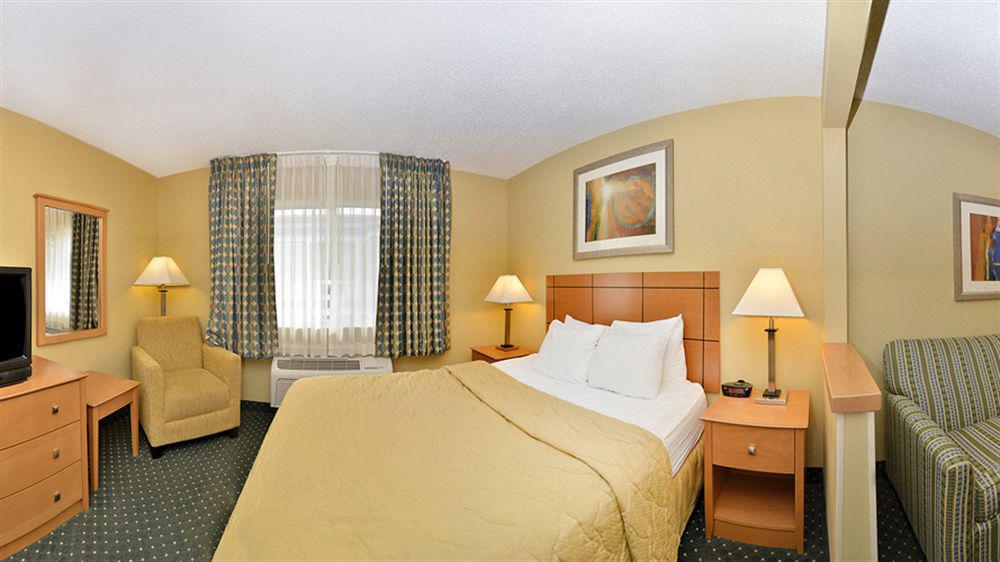 Baymont By Wyndham Billings Hotel Room photo